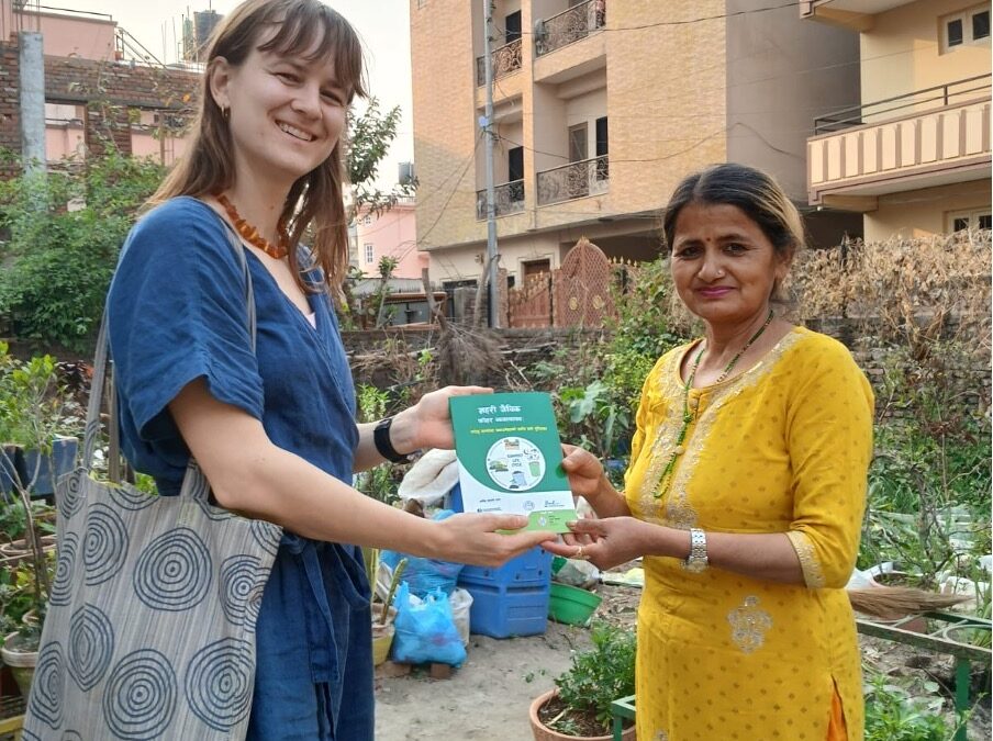 Chronique depuis Katmandou : sur les toits et au cœur des foyers